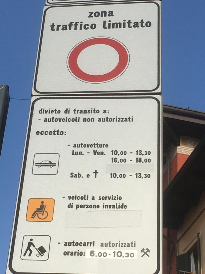 A Due Passi Da Giulietta-Casa Montecchi Verona Exterior foto